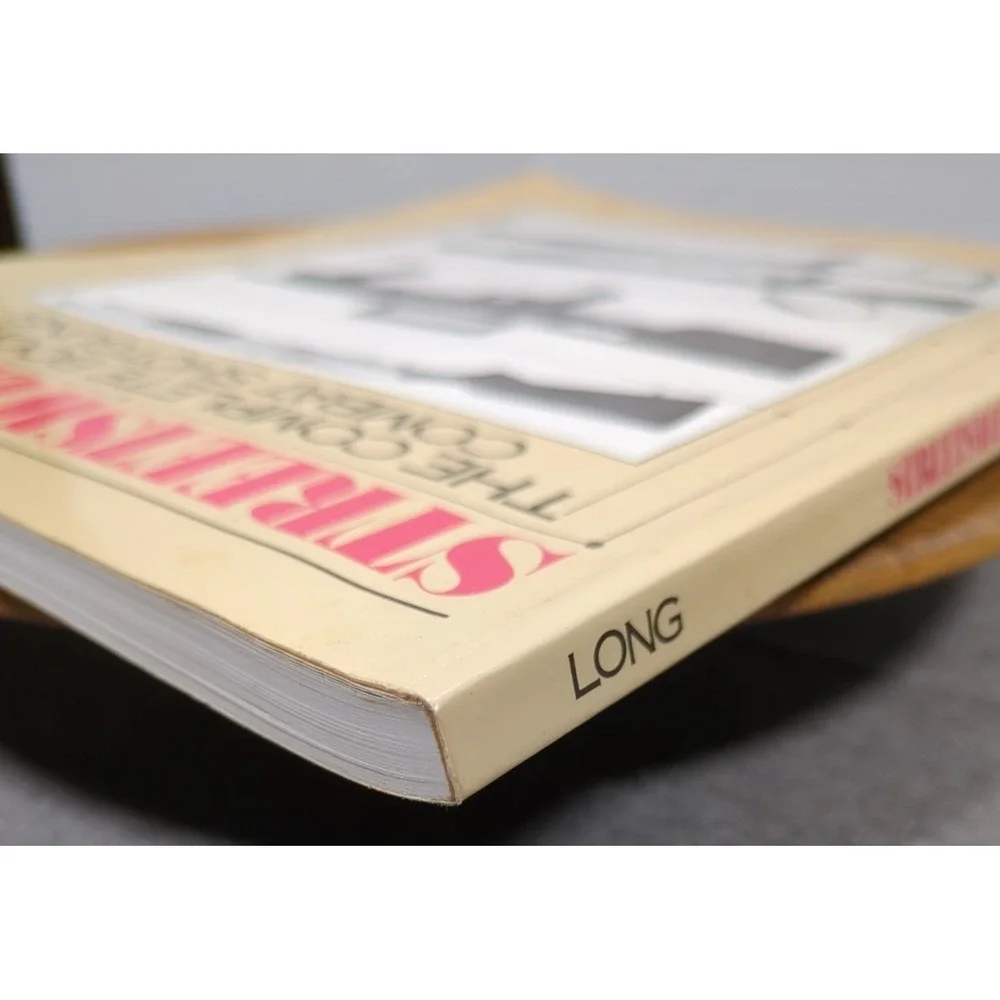 Streetsweepers‎ : The Complete Book of Combat Shotguns by Duncan Long 1987